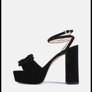 Chic Black Suede Platform Heels
